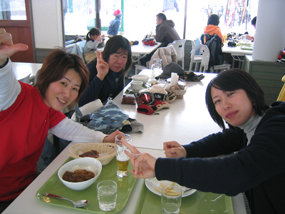 昼食中２