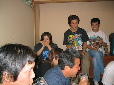 ひそひそ内緒話